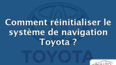 Comment réinitialiser le système de navigation Toyota ?